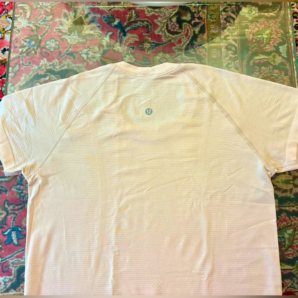 lululemon Swiftly Tech shirt (size 8) cream/beige color